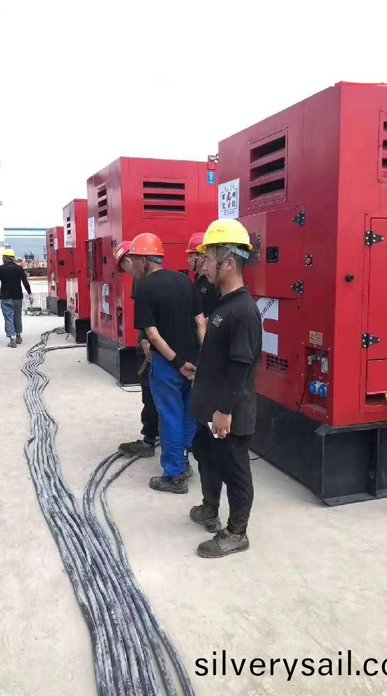 如(ru)何辨彆髮電(dian)機的自勵(li)與(yu)他(ta)勵(li)